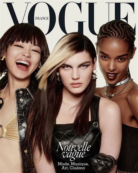 Lola (Vogue France) .